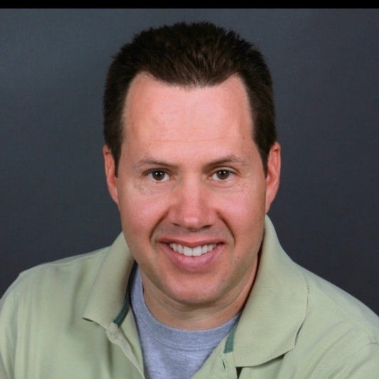 ACTOR SPOTLIGHT - BRUCE LOCKLEAR